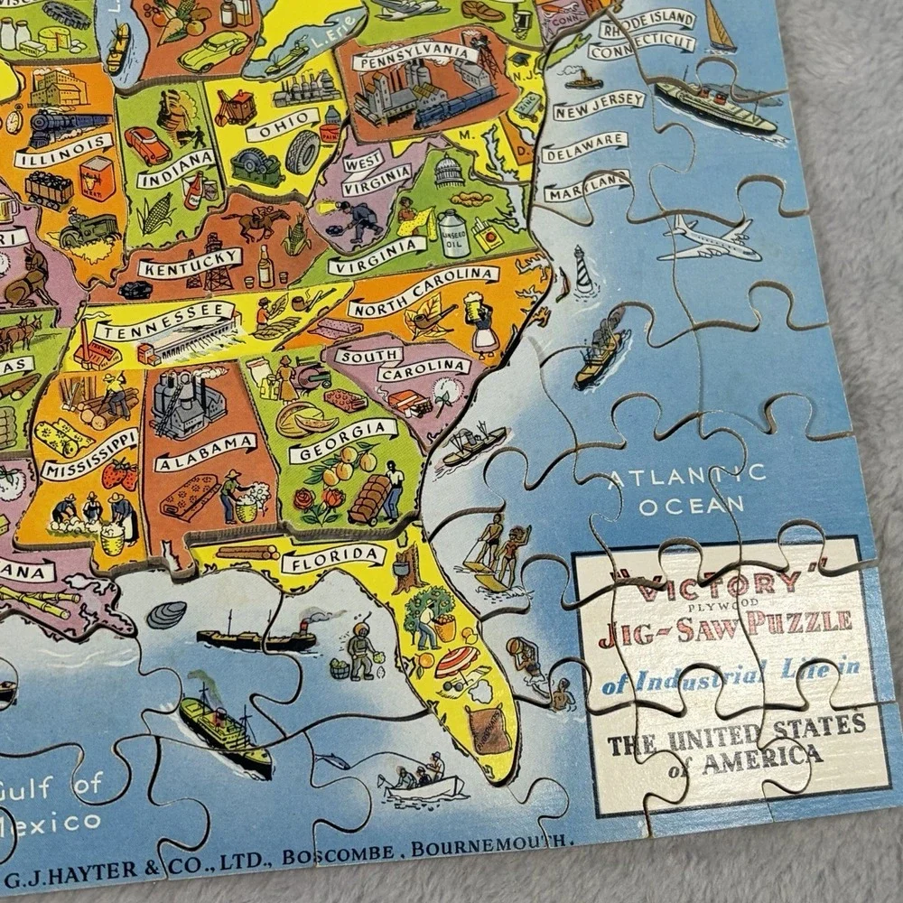 VINTAGE Victory Plywood Jig Saw Puzzle Industrial Life in United States Map